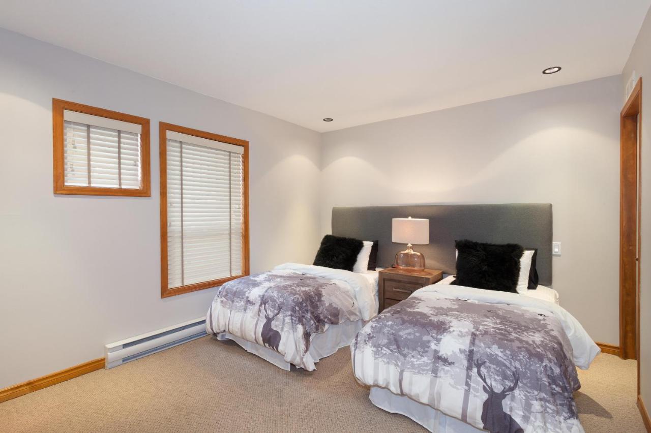 Painted Cliff 11 | Dog Friendly! Ski-In Ski-Out Benchlands Townhome W/ Hot Tub & Fireplace Whistler Dış mekan fotoğraf
