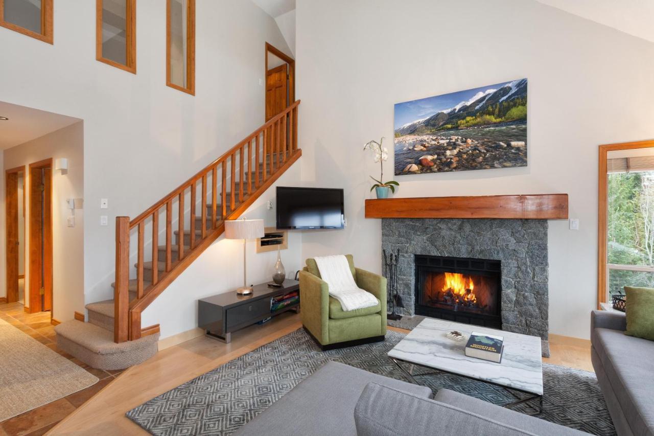 Painted Cliff 11 | Dog Friendly! Ski-In Ski-Out Benchlands Townhome W/ Hot Tub & Fireplace Whistler Dış mekan fotoğraf